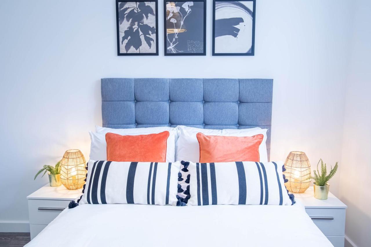 Luxury Apartments Available Next To Train Station - The Wallgate Apartments Wigan - Free Parking Exteriér fotografie