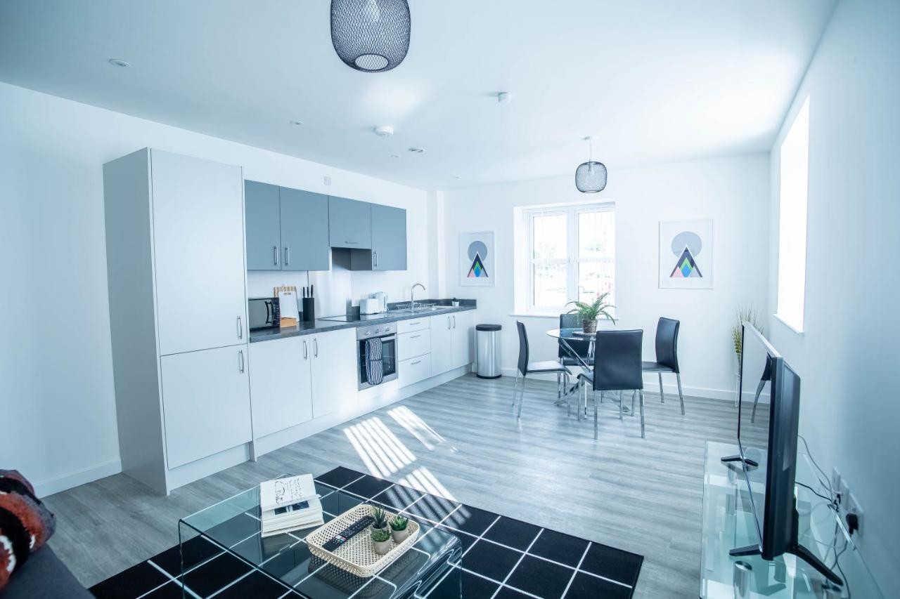 Luxury Apartments Available Next To Train Station - The Wallgate Apartments Wigan - Free Parking Exteriér fotografie