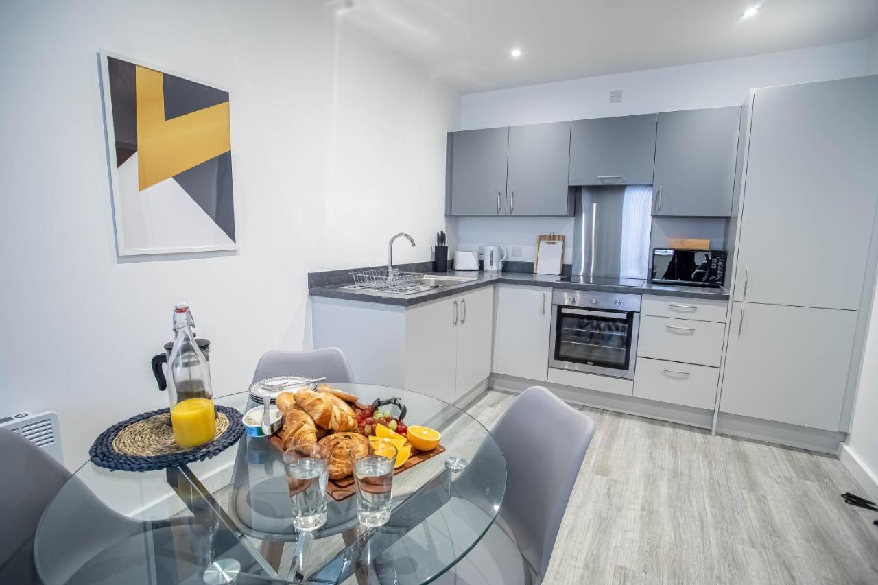 Luxury Apartments Available Next To Train Station - The Wallgate Apartments Wigan - Free Parking Exteriér fotografie