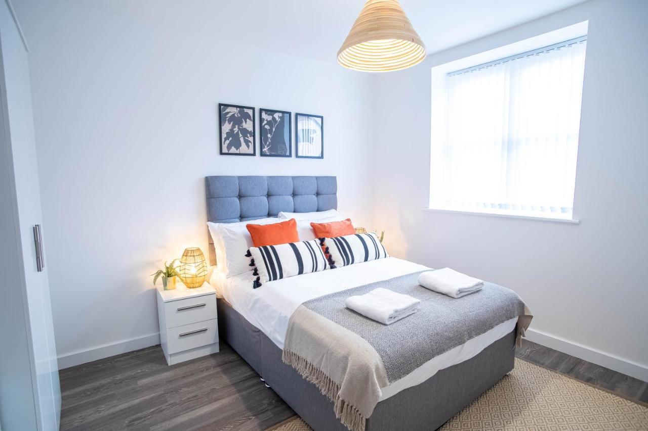 Luxury Apartments Available Next To Train Station - The Wallgate Apartments Wigan - Free Parking Exteriér fotografie