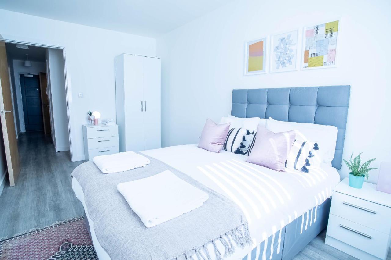 Luxury Apartments Available Next To Train Station - The Wallgate Apartments Wigan - Free Parking Exteriér fotografie